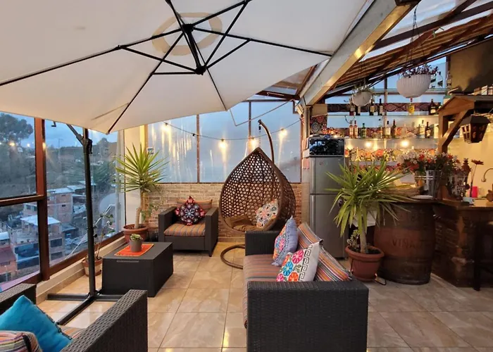 Bella Vista Rooftop *